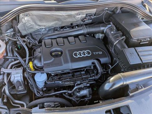 Used 2016 Audi Q3 2.0T Prestige image 22