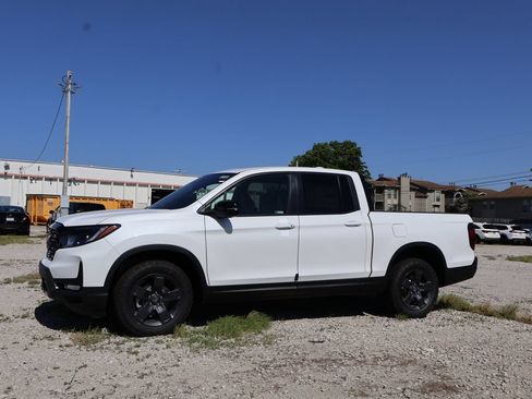 New 2026 Honda Ridgeline TrailSport image 3