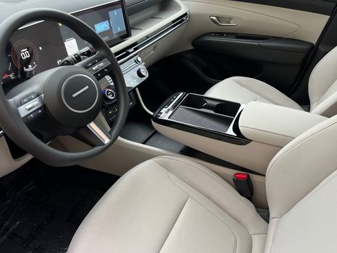 New 2026 Hyundai Tucson Blue SE image 8