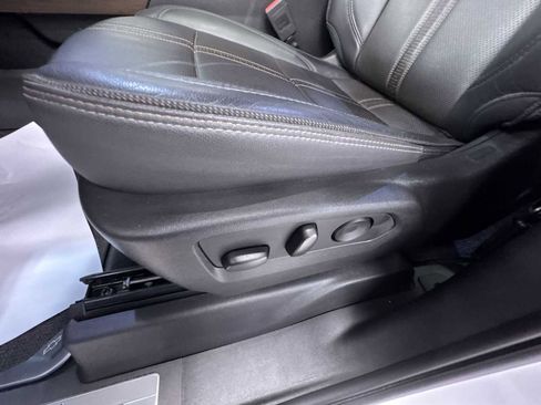 Used 2024 Chevrolet Silverado 2500 High Country w/ High Country Premium Package image 13