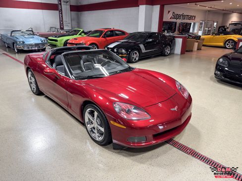 Used 2008 Chevrolet Corvette w/ Z51 Performance Package w/ Z51 Performance Package RWD image 54