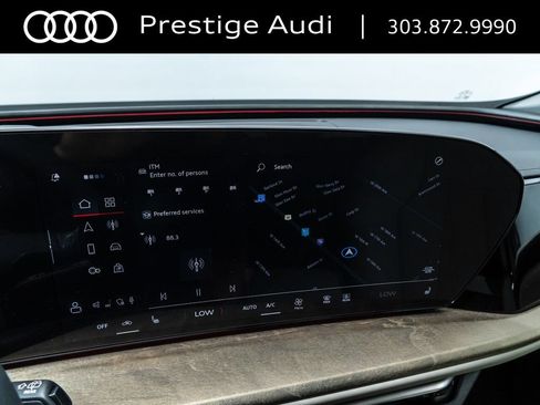 Used 2025 Audi Q5 Premium w/ Convenience Package AWD/4WD image 15