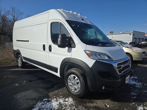 New 2026 RAM ProMaster 2500 w/ Quick Order Package 22G SLT FWD image 1
