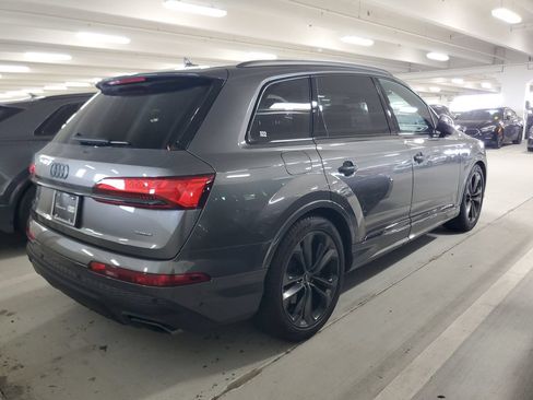 Used 2026 Audi Q7 3.0T Premium Plus w/ Premium Plus Package AWD/4WD image 3