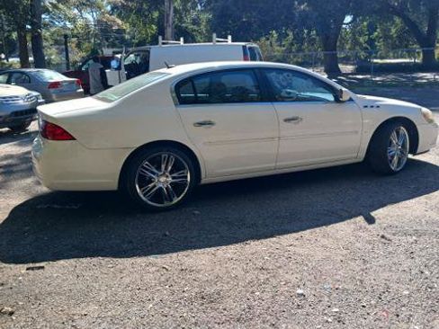 Used 2007 Buick Lucerne CXL w/ Driver Confidence Package image 9