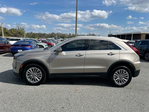 Used 2024 Cadillac XT4 Premium Luxury w/ Active Safety Package image 10