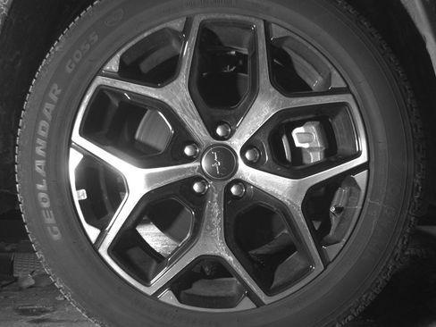 Used 2025 Jeep Compass Limited image 13