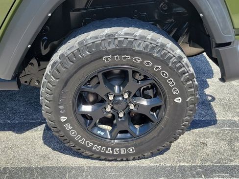 Used 2022 Jeep Wrangler Unlimited Sport AWD/4WD image 9