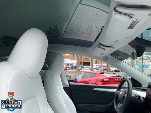 Used 2023 Tesla Model Y Long Range AWD/4WD image 79