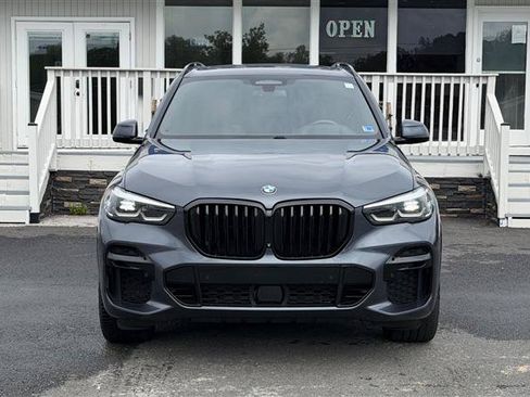 Used 2022 BMW X5 M50i AWD/4WD image 9