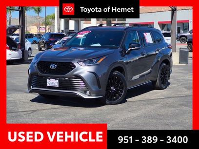 Used 2023 Toyota Highlander XSE