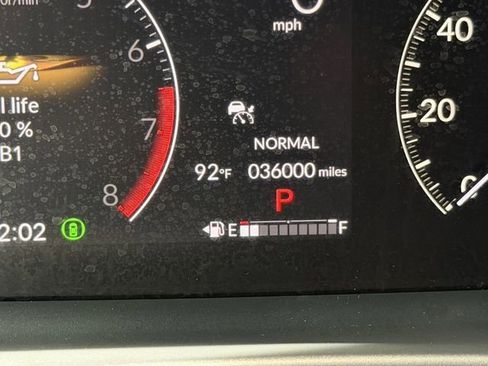 Used 2023 Honda Pilot EX-L image 33