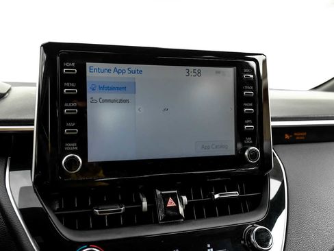 Used 2020 Toyota Corolla SE image 26