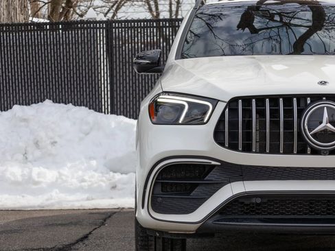 Used 2022 Mercedes-Benz GLE 63 AMG S image 4