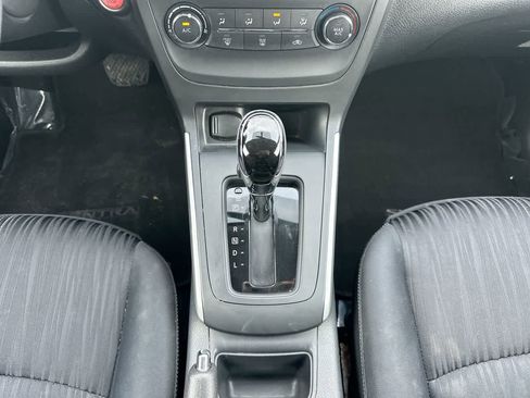 Used 2016 Nissan Sentra SV image 33