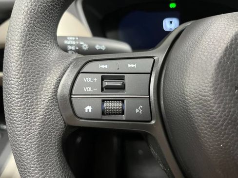 New 2027 Honda HR-V LX image 16