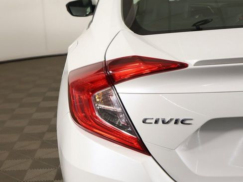 Used 2019 Honda Civic EX-L image 14
