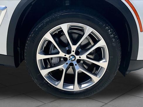 Used 2024 BMW X5 sDrive40i w/ Premium Package RWD image 10