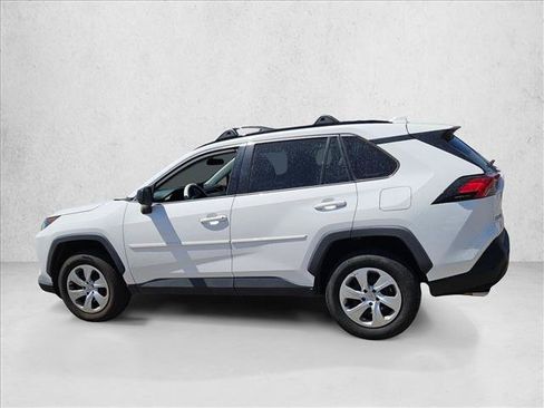 Used 2019 Toyota RAV4 LE w/ Carpet Mat Package FWD image 5