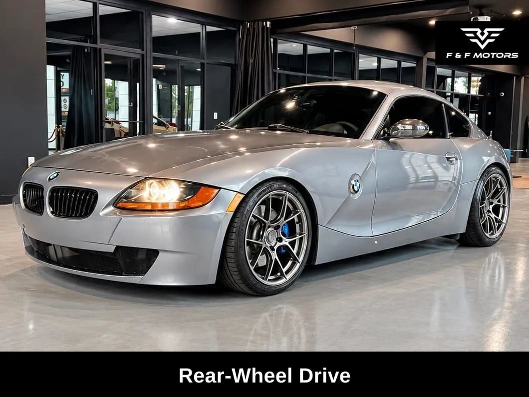 Used 2008 BMW Z4 3.0si RWD image 2