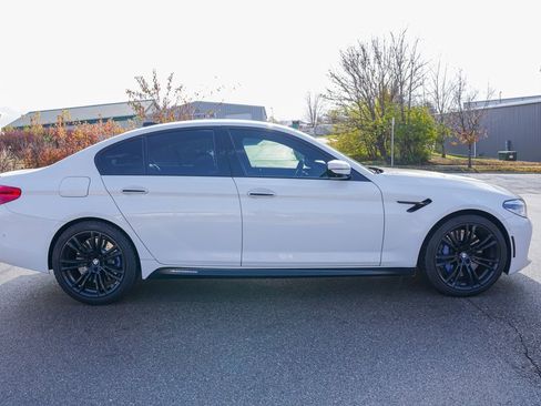 Used 2018 BMW M5 image 10