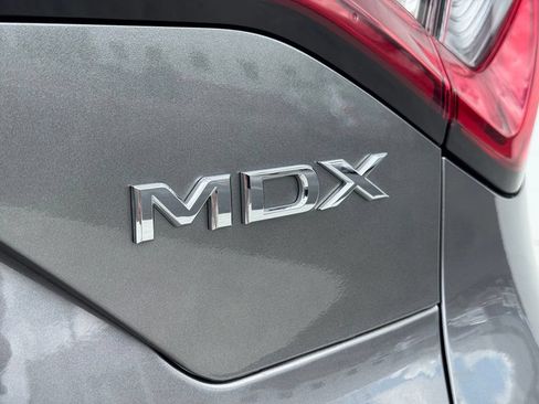 Used 2025 Acura MDX FWD w/ Technology Package image 16