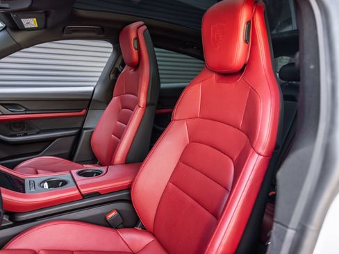 Certified 2024 Porsche Taycan 4S AWD/4WD image 5