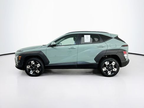 Used 2025 Hyundai Kona SEL AWD/4WD image 4