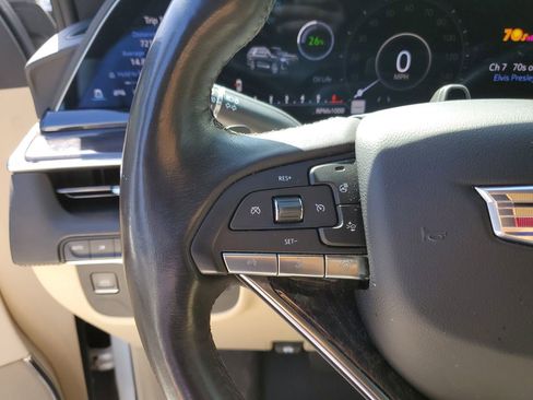 Used 2023 Cadillac Escalade Premium Luxury w/ Performance Package AWD/4WD image 23