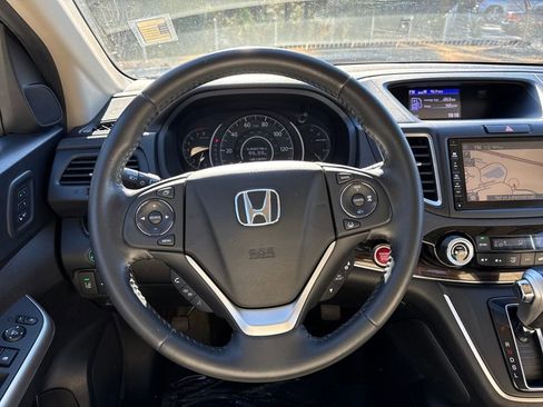 Used 2016 Honda CR-V Touring image 18