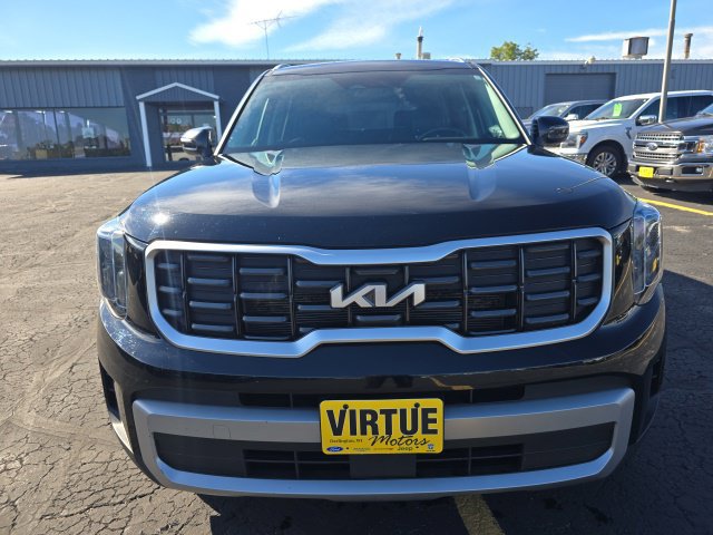 Used 2023 Kia Telluride S w/ S Sunroof Package AWD/4WD image 2