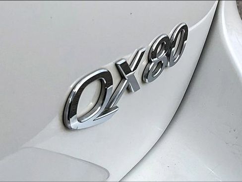 Used 2021 INFINITI QX80 Sensory w/ All-Season Package image 8