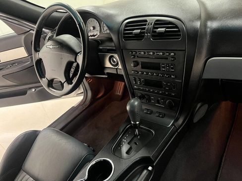 Used 2005 Ford Thunderbird Deluxe image 54