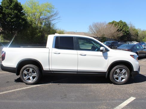 New 2026 Honda Ridgeline RTL image 3