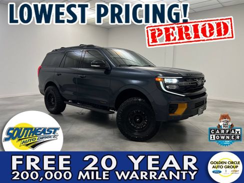 Used 2025 Ford Expedition Tremor AWD/4WD image 1