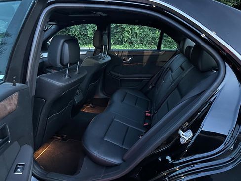 Used 2012 Mercedes-Benz E 350 4MATIC Sedan image 23