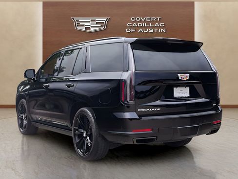 Certified 2025 Cadillac Escalade Sport w/ Touring Package AWD/4WD image 3