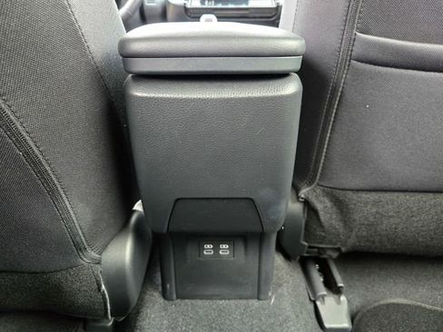Used 2025 Toyota Prius LE FWD image 13