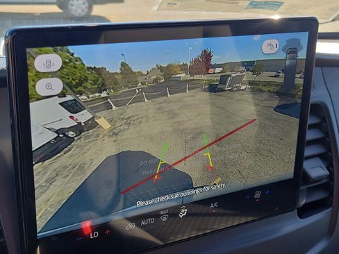 New 2026 Ford Transit 250 148 Medium Roof image 28