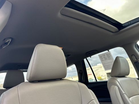 Used 2022 Honda Pilot Special Edition image 20