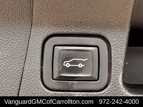Used 2021 GMC Acadia Denali w/ Denali Technology Package FWD image 33