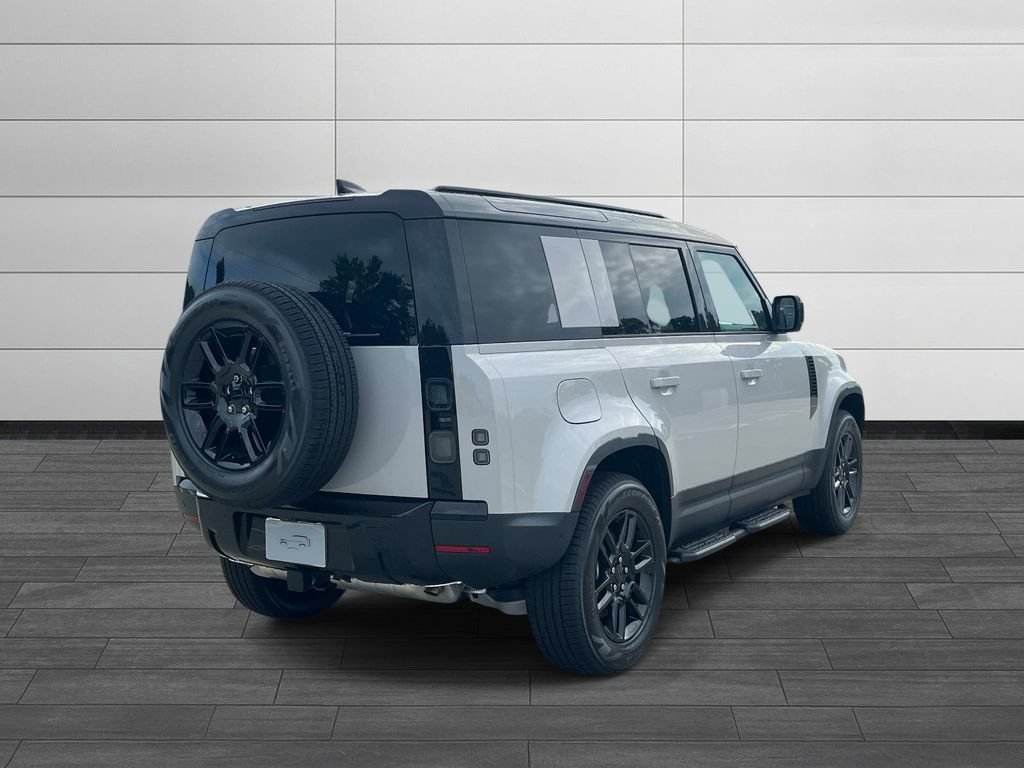 New 2026 Land Rover Defender 110 S AWD/4WD image 5