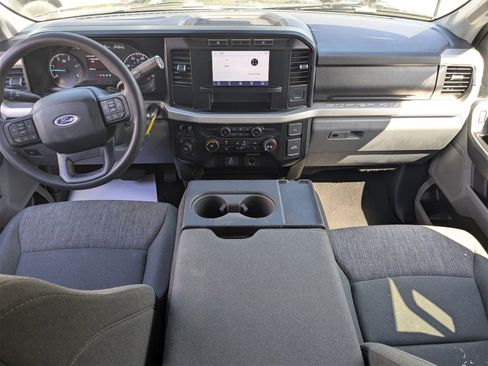 Used 2024 Ford F250 XLT image 17
