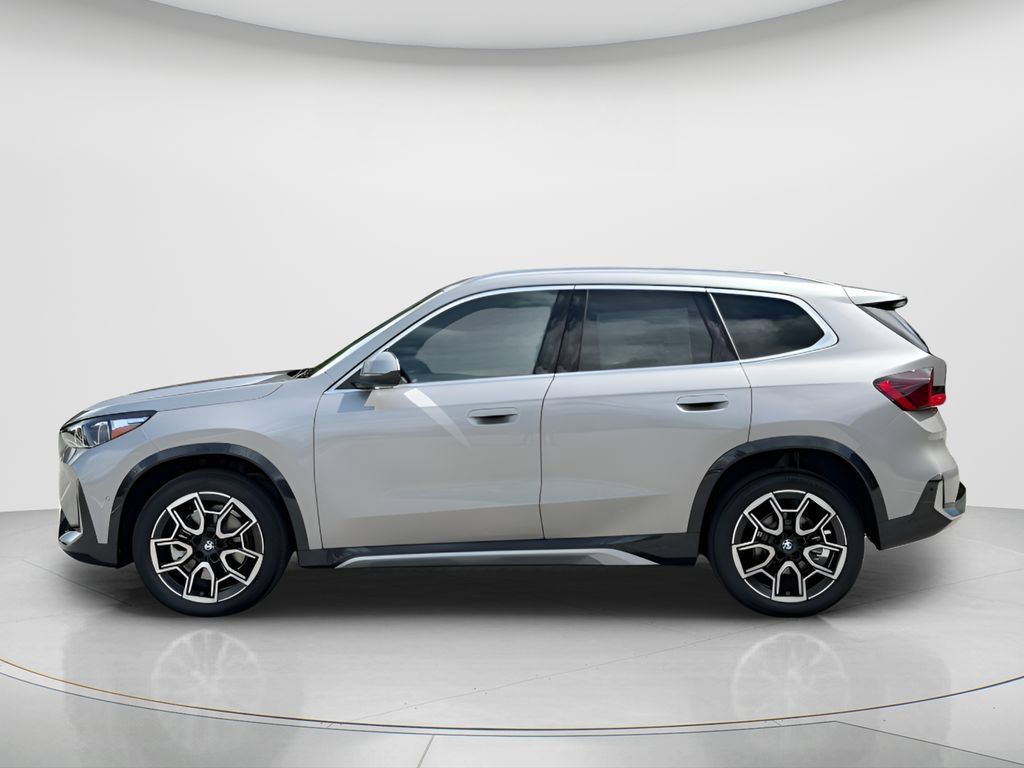 New 2026 BMW X1 xDrive28i w/ Technology Package AWD/4WD image 8