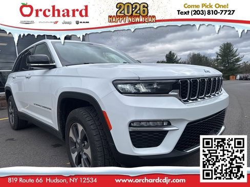 Used 2022 Jeep Grand Cherokee Limited 4xe image 8