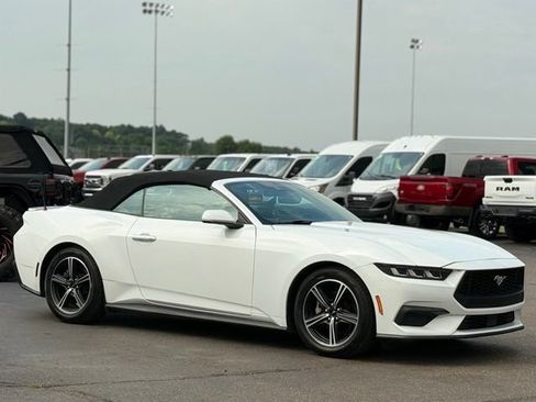 Used 2024 Ford Mustang Premium RWD image 28