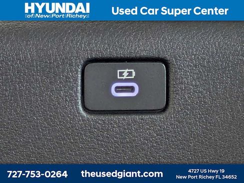 Used 2025 MAZDA CX-90 3.3 Turbo w/ Preferred Package AWD/4WD image 19