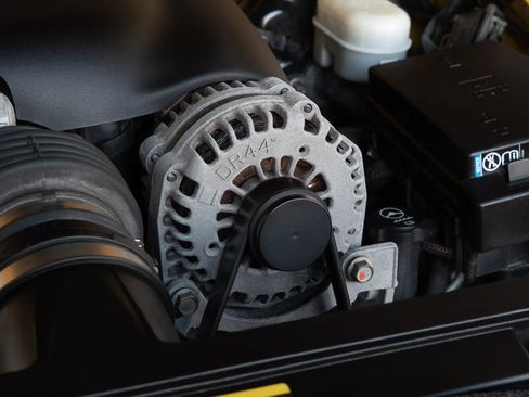 Used 2006 Chevrolet SSR w/ Preferred Equipment Group image 85