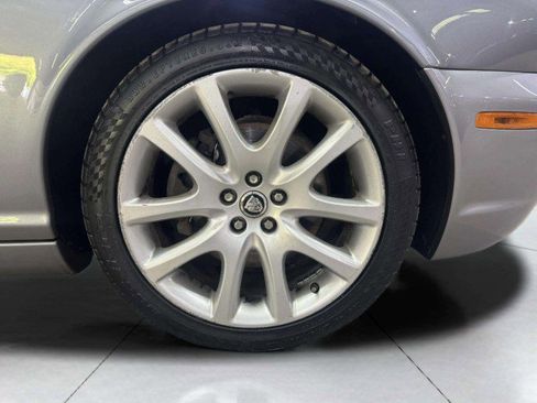 Used 2008 Jaguar XJ8 RWD image 45