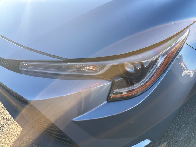 Used 2026 Toyota Corolla LE w/ LE Premium Package FWD image 9
